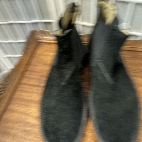 Vibram, Mens, Boots suede, Black, Size 9.5, Non-slip sole.!